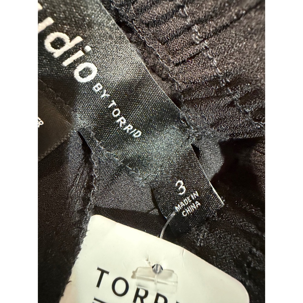 Torrid Studio Black Tie Front Tapered Leg Pants Plus Size 3 3X 11891327-3X - Picture 8 of 8